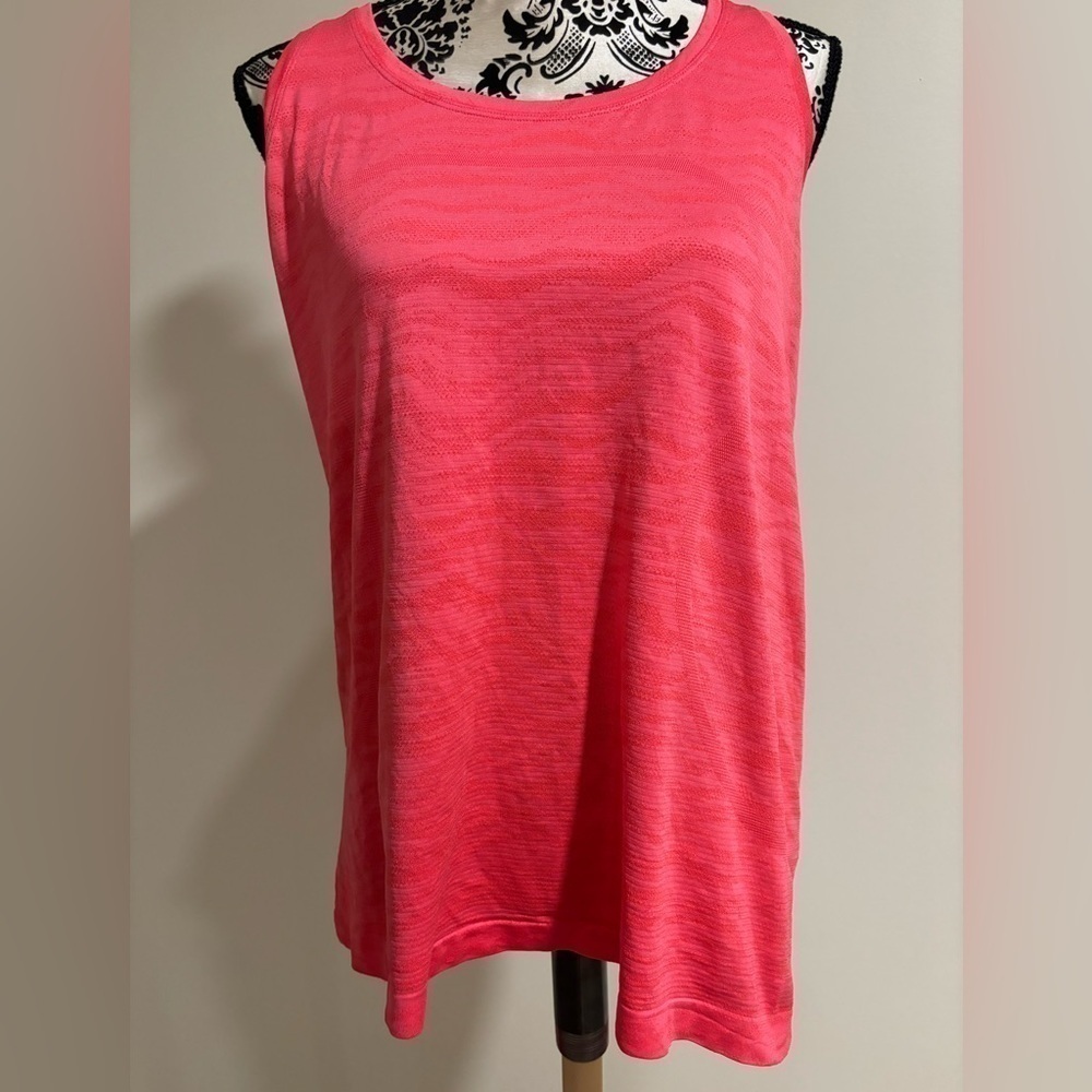 Lululemon Racerback Tanktop​​​​​​​​​​​​​​​​ - Picture 3 of 7